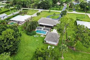 5272 Myrtle Ln, Naples, FL 34113 - Photo 28