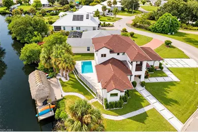 15361 River Cove Ct, North Fort Myers, FL 33917 - Photo 1