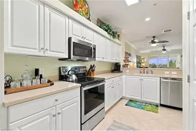11041 Gulf Reflections Dr #403, Fort Myers, FL 33908 - Photo 14