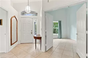 5253 Whitten Dr, Naples, FL 34104 - Photo 8