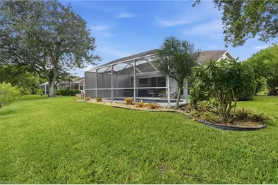 5253 Whitten Dr, Naples, FL 34104 - Photo 34