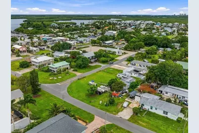 Tbd Goodland Dr E & Mango, Goodland, FL 34140 - Photo 4