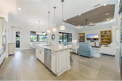 1647 Songbird Ct, Naples, FL 34120 - Photo 6