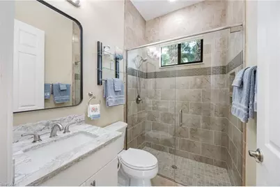 1647 Songbird Ct, Naples, FL 34120 - Photo 16