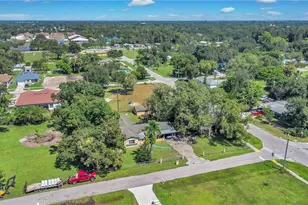 145 Lucille Ave, Fort Myers, FL 33905 - Photo 4