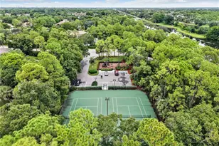 2185 Hawksridge Dr, Naples, FL 34105 - Photo 48