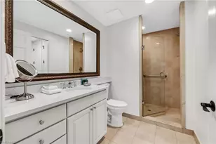 221 9th St S, Naples, FL 34102 - Photo 10