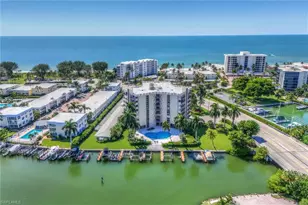 2150 Gulf Shore Blvd N, Naples, FL 34102 - Photo 30