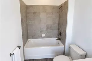 19397 Hinkley Dr, Estero, FL 33928 - Photo 10