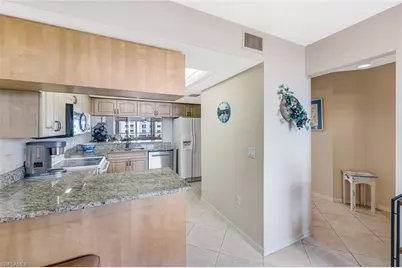 11118 Gulf Shore Dr #803, Naples, FL 34108 - Photo 8