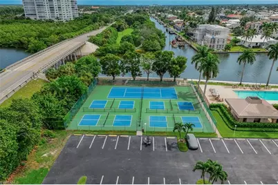 11118 Gulf Shore Dr #803, Naples, FL 34108 - Photo 34