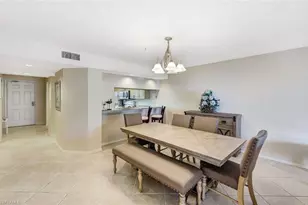 11118 Gulf Shore Dr, Naples, FL 34108 - Photo 14