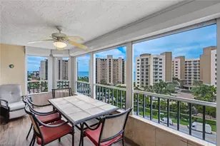 11118 Gulf Shore Dr, Naples, FL 34108 - Photo 24
