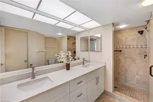 11118 Gulf Shore Dr, Naples, FL 34108 - Photo 20
