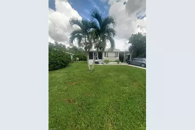 26132 Princess Ln, Bonita Springs, FL 34135 - Photo 2