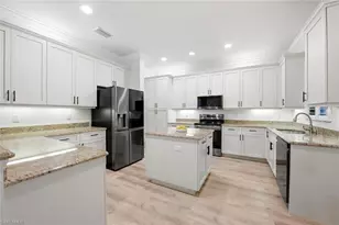 6550 Marbella Dr, Naples, FL 34105 - Photo 4