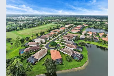 7840 Valencia Ct, Naples, FL 34113 - Photo 6