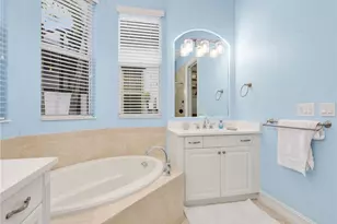7840 Valencia Ct, Naples, FL 34113 - Photo 34