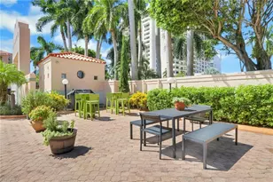 4500 Gulf Shore Blvd N, Naples, FL 34103 - Photo 32
