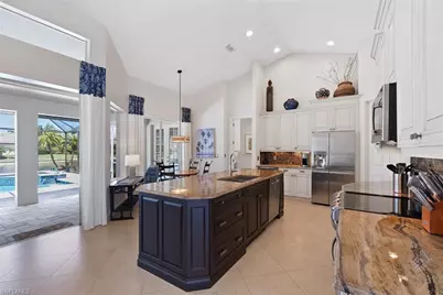 8949 Lely Island Cir, Naples, FL 34113 - Photo 10