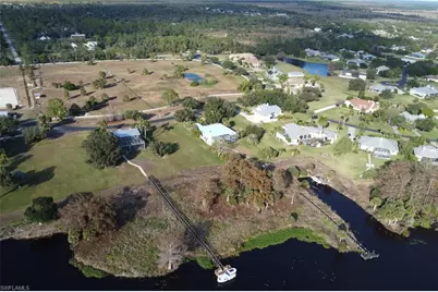 16280 Forest Mist Ct, Alva, FL 33920 - Photo 10