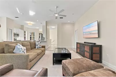 1036 Egrets Walk Cir #204, Naples, FL 34108 - Photo 6