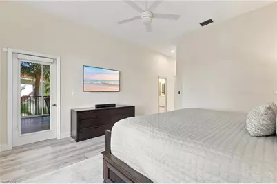 1036 Egrets Walk Cir #204, Naples, FL 34108 - Photo 20