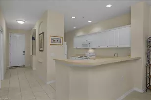 4863 Hampshire Ct, Naples, FL 34112 - Photo 12