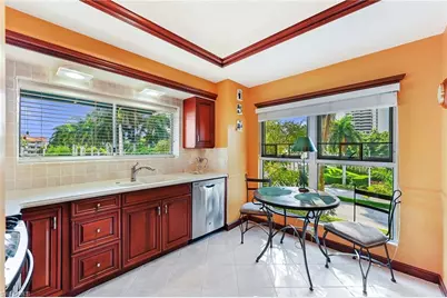 4560 Gulf Shore Blvd N #3-213, Naples, FL 34103 - Photo 10