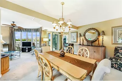 4560 Gulf Shore Blvd N #3-213, Naples, FL 34103 - Photo 6