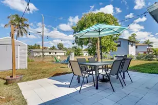 4630 New Haven Dr, Fort Myers, FL 33908 - Photo 4