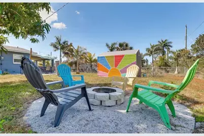4630 New Haven Dr, Fort Myers, FL 33908 - Photo 2