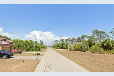373 Albatross Rd, Rotonda West, FL 33947 - Photo 4