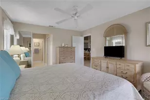 400 Fox Haven Dr, Naples, FL 34104 - Photo 20