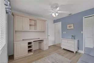 400 Fox Haven Dr, Naples, FL 34104 - Photo 24