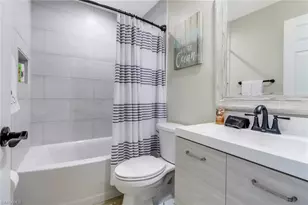1358 Derbyshire Ct, Naples, FL 34116 - Photo 24