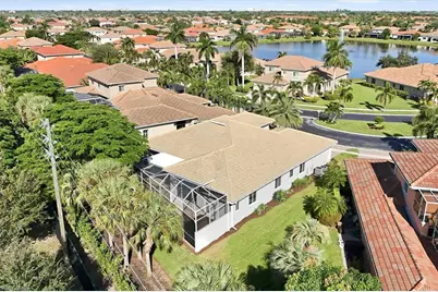 8910 Paseo De Valencia St, Fort Myers, FL 33908 - Photo 44