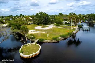 27211 Del Ln, Bonita Springs, FL 34135 - Photo 2