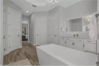 2819 SW 35th Ln, Cape Coral, FL 33914 - Photo 24