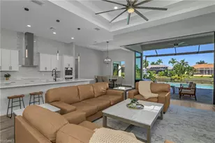 2819 SW 35th Ln, Cape Coral, FL 33914 - Photo 2