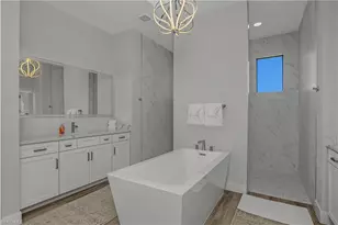 2819 SW 35th Ln, Cape Coral, FL 33914 - Photo 22