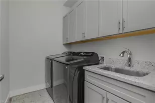 2819 SW 35th Ln, Cape Coral, FL 33914 - Photo 44