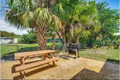 3067 Royal Palm Ave, Fort Myers, FL 33901 - Photo 22