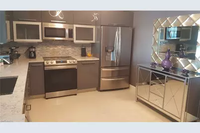 3000 Oasis Grand Blvd #2105, Fort Myers, FL 33916 - Photo 12