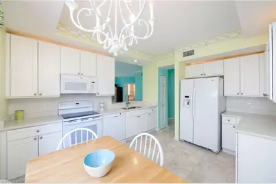 800 L Ambiance Cir #101, Naples, FL 34108 - Photo 16