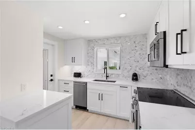 506 Broad Ave S #506, Naples, FL 34102 - Photo 4
