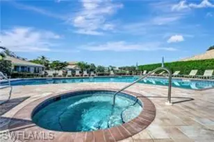 337 Emerald Bay Cir, Naples, FL 34110 - Photo 32