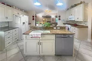 6046 Westbourgh Dr, Naples, FL 34112 - Photo 16