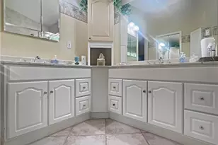 6046 Westbourgh Dr, Naples, FL 34112 - Photo 32