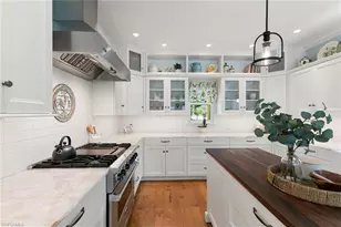 6460 Hidden Oaks Ln, Naples, FL 34119 - Photo 6